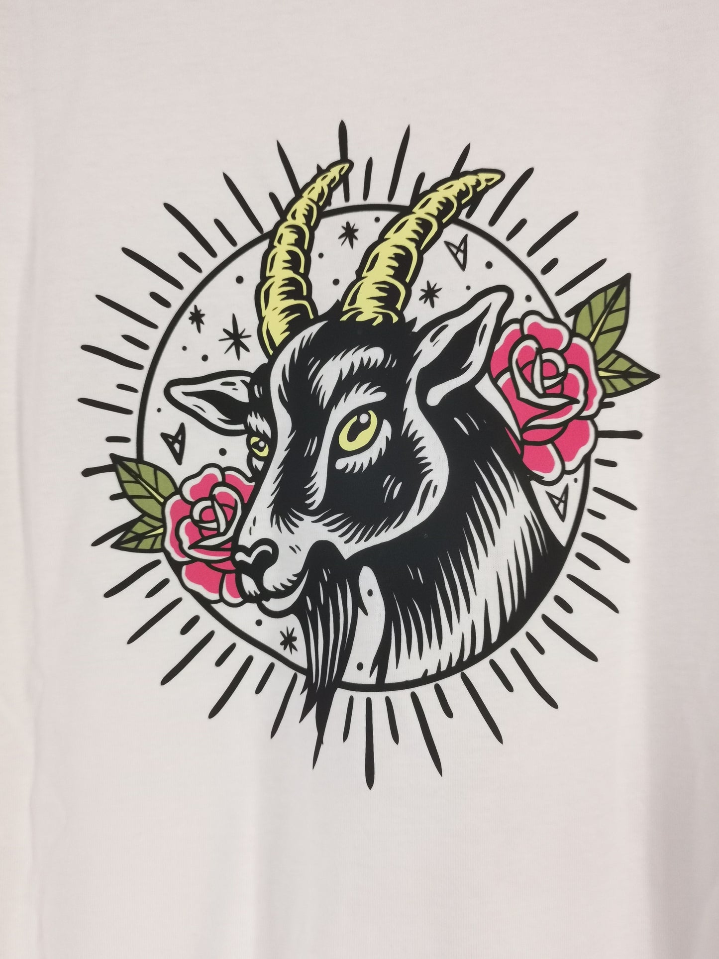 Camiseta Rose Goat